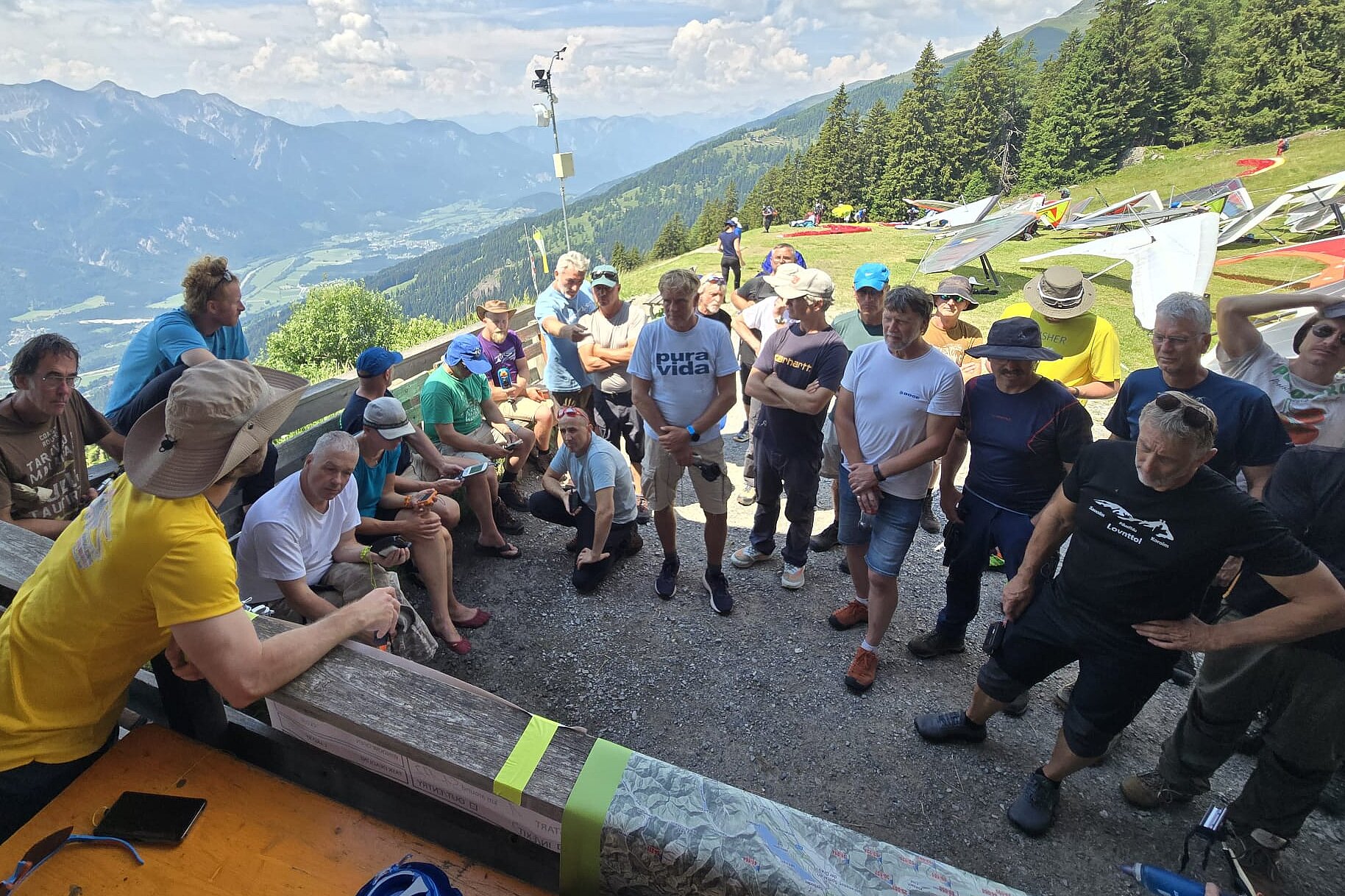 Hanggliding Challenge Einschreibung und Trainingstask