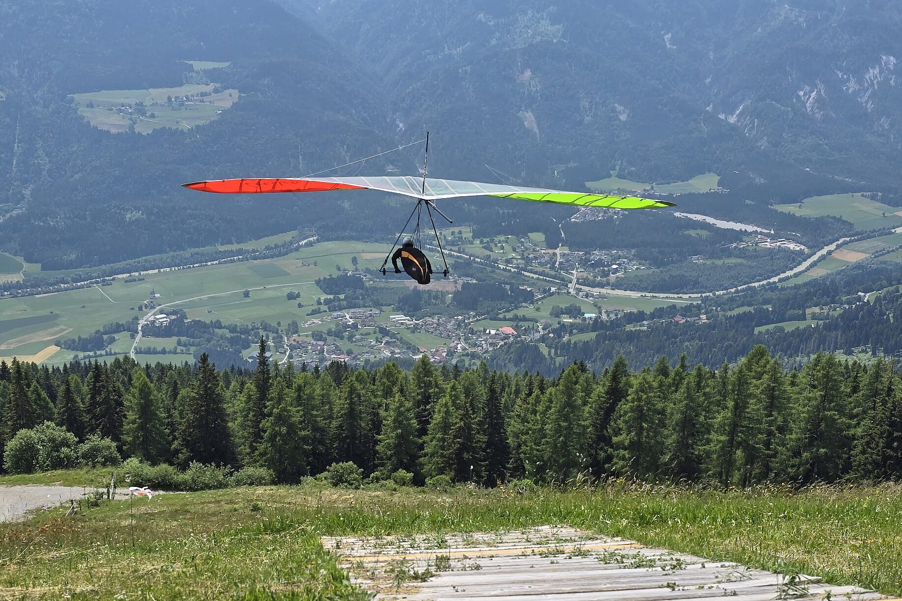 Hanggliding Challenge Einschreibung und Trainingstask