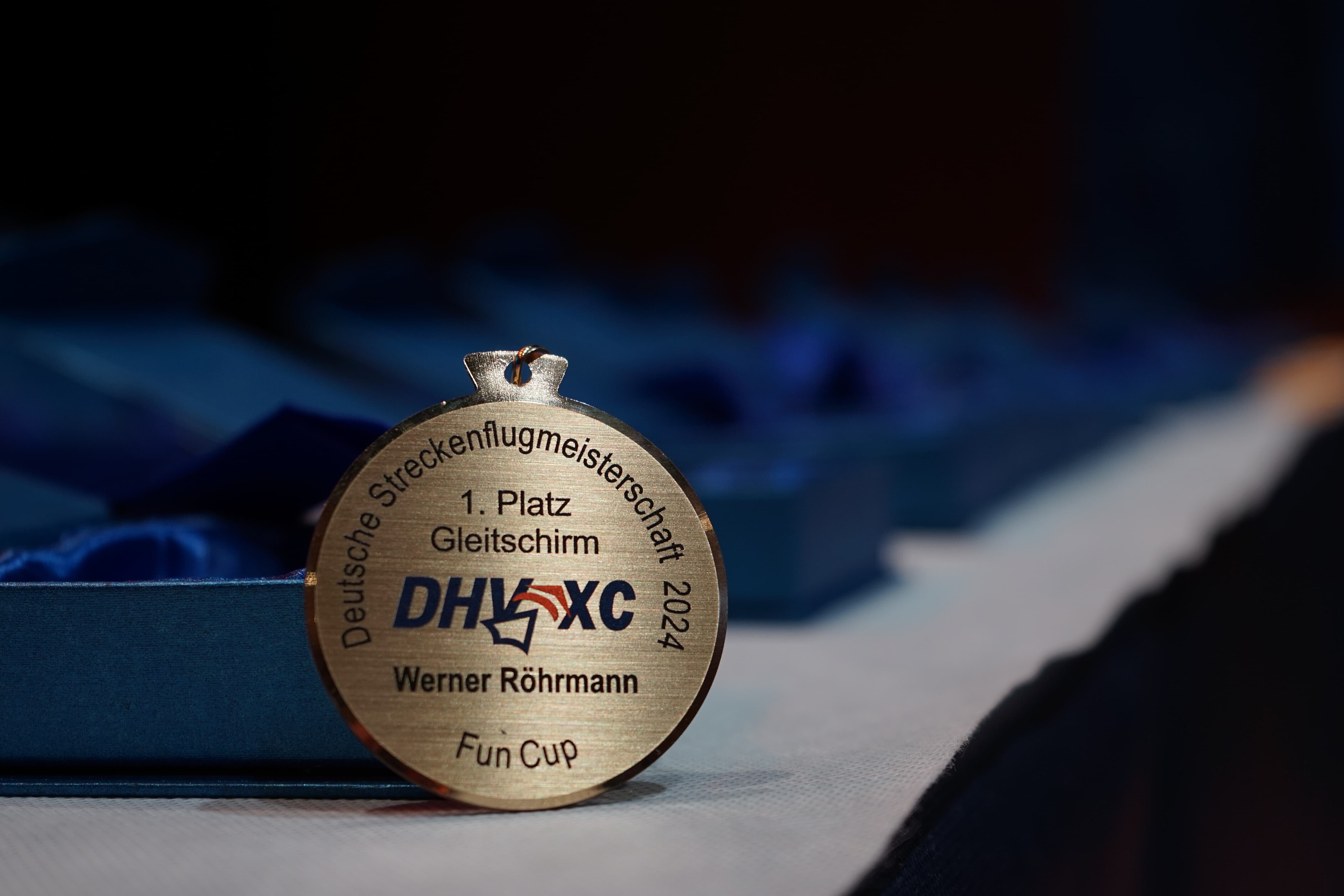 Medaille 1 Platz Gleitschirm FunCup